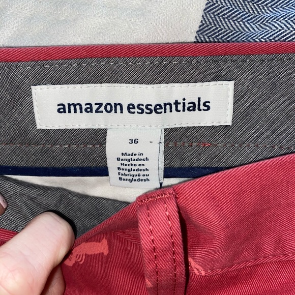 NEW Red Lobster Print Cotton Chino Shorts - Picture 5 of 9